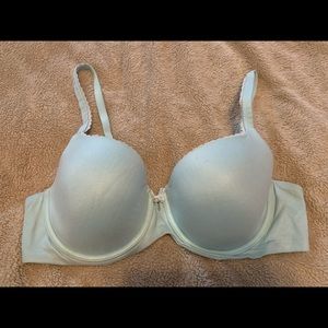 Victoria’s Secret Body by Victoria Lined Demi 38C Light Blue